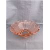 Image 1 : Frosted Pink Fleur 5 1/2” Nappy