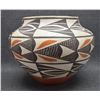 Image 4 : ACOMA INDIAN POTTERY OLLA
