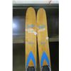 Image 3 : Vintage Wood Water Ski's