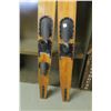 Image 2 : Vintage Wood Water Ski's