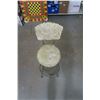 Image 2 : Small Vintage Kitchen Stool