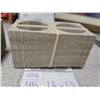 Image 2 : 45 1.5" X 1.5" 50¢/loonie cardboard coin squares, coin holders