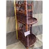 Image 3 : lacquered, wicker corner shelf
