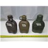 Image 1 : 3 Military Canteens (2 Plastic)