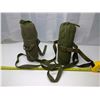 Image 2 : 2 Military Thermoses in Carrying Cases
