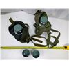 Image 2 : 2 Military Thermoses in Carrying Cases