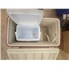 Image 4 : (2) Coolers