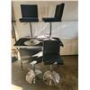 Image 1 : Set of 4 black vinyl bar stools-Adjustable height