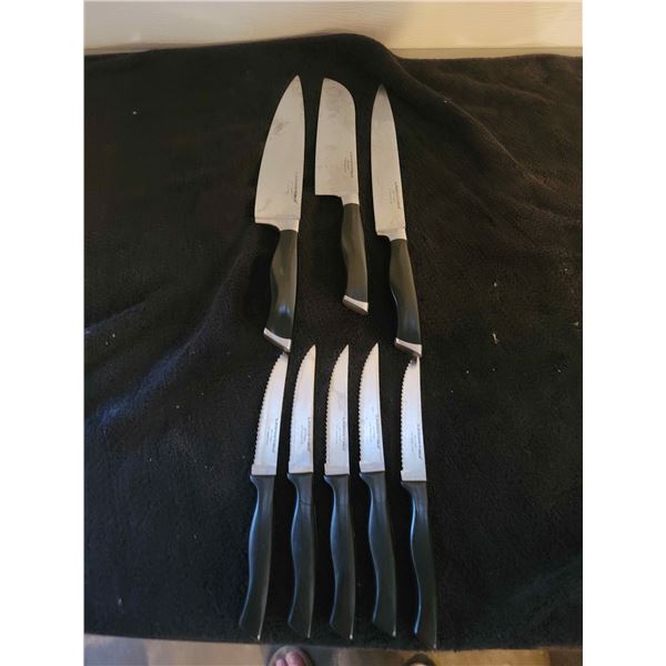 Lagostina Knife set with 5 steak knives