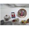 Image 7 : Lot of Assorted Tea Ornaments