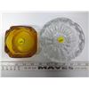 Image 2 : 2 Glass Ash Trays