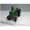 Image 2 : Diecast John Deere Tractor Model