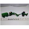 Image 3 : 2 Diecast John Deere Tractors Pulling Trailers