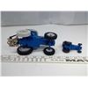 Image 3 : 2 Diecast Ford Tractors