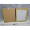 Image 2 : 2 Framed Pop-Out Images