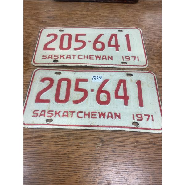 Pair of 1971 Sask Licenses Plates