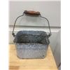 Image 3 : Granite Ware Lunch Box W/ Handle 9" x 5 1/2" H x 6" Across