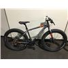 Image 2 : NORTHROCK XC00 GREY 7 SPEED MOUNTAIN BIKE WITH FULL DISC BRAKES AND WIDE ALL TERRAIN TIRES