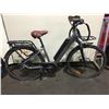 Image 2 : IGO ELITE GREY 8 SPEED FRONT SUSPENSION ELECTRIC BIKE WITH FULL DISC BRAKES