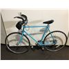 Image 2 : 2 BIKES - KONA FIRE MOUNTAIN GREEN 24 SPEED FRONT SUSPENSION MOUNTAIN BIKE (NO SEAT, BRAKES OFF,