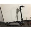 Image 2 : NINEBOT G30P KICK SCOOTER ELECTRIC ASSISTED SCOOTER