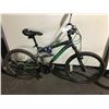 Image 2 : SUPERCYCLE SURGE SILVER 21 SPEED FULL SUSPENSION MOUNTAIN BIKE