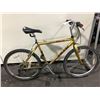 Image 2 : TREK SNAP-ON ANNIVERSARY ADDITION GOLD 24 SPEED MOUNTAIN BIKE