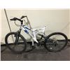 Image 2 : 2 BIKES - NAKAMURA MONSTER 4.1 WHITE/BLACK 18 SPEED FULL SUSPENSION MOUNTAIN BIKE AND NEXT