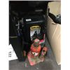 Image 2 : BLACK MOBILE HYDRAULIC VEHICLE JACK & 3 BOTTLE HYDRAULIC JACKS