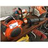 Image 1 : HUSQVARNA 125BV GAS POWERED HAND HELD LEAF BLOWER