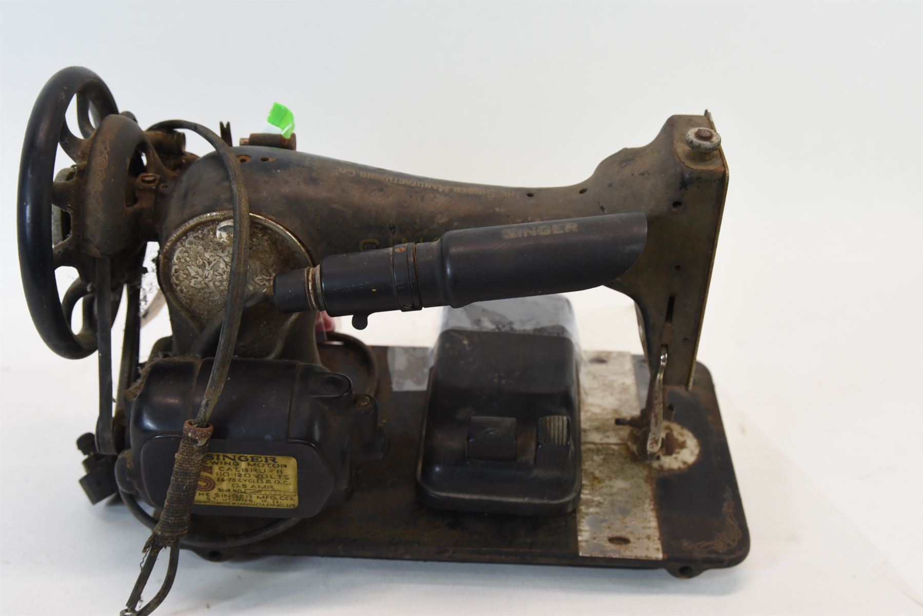 Antique 1929 Singer Model 128 Electric Sewing Machine