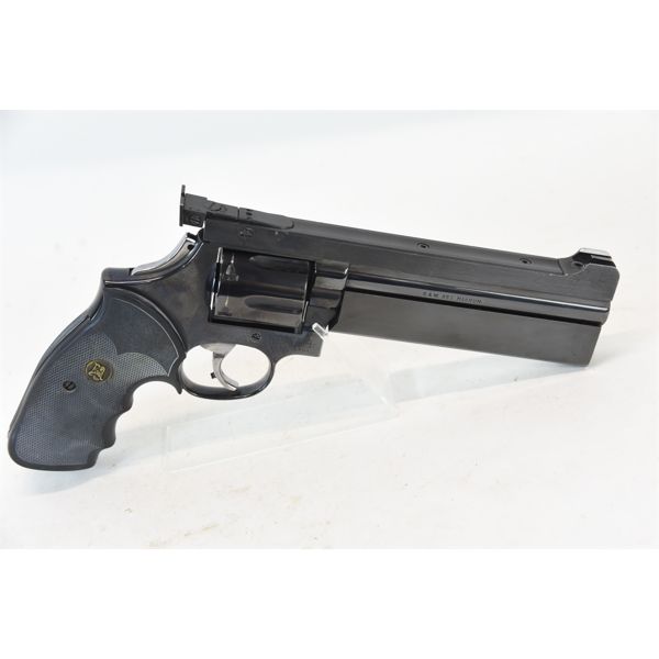 Smith and Wesson Model 586 PPC Gun 357 Magnum