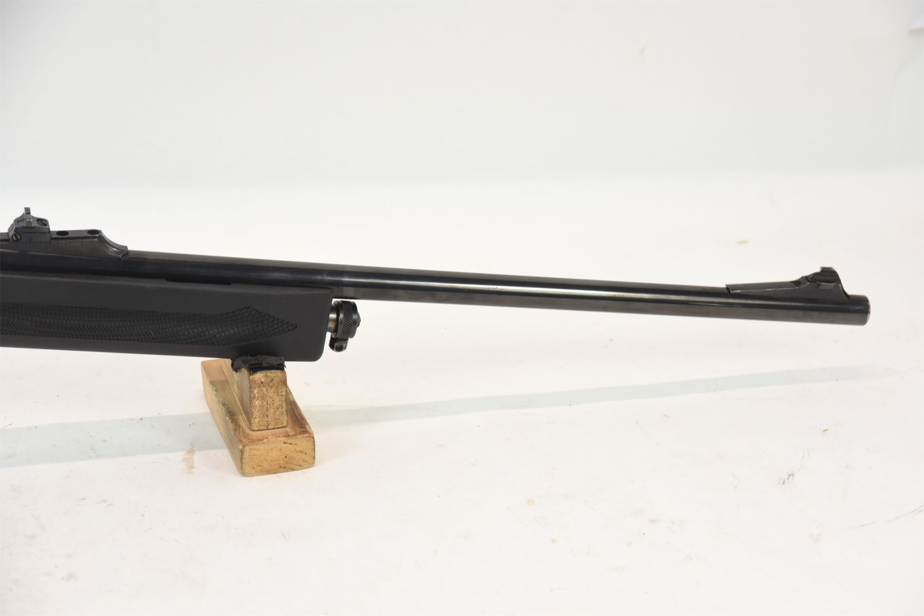 Remington Model 7400 Rifle remington-model-7400-rifle