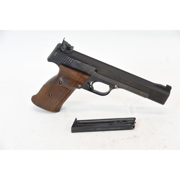 Smith and Wesson Model 41 Cal 22LR