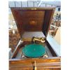 Image 9 : Phonograph