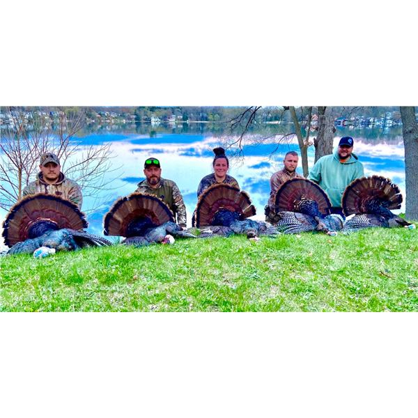 Michigan – 2 Day – Spring Turkey Hunt for Two Hunters and Two Non-Hunters
