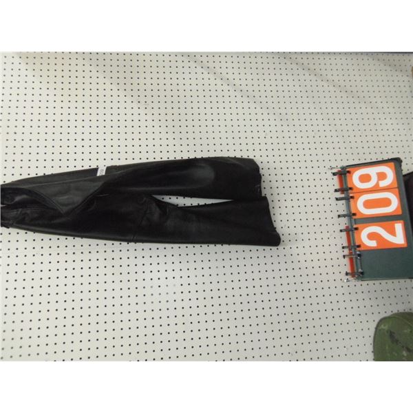 Pair XL Leg Chaps Good Condition