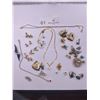 Image 1 : Assortment of Costume Jewelry