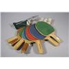 Image 2 : A Vintage Ping Pong Table Set with Table, Paddles, Net and Balls.