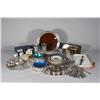 Image 1 : A Collection of Miscellaneous Decorative Items,