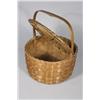 Image 2 : A Shaker Woven Lidded Basket with Handle.
