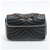 Image 2 : Chanel Black Chevron Quilted Lambskin Contrast Leather CC Single Flap Bag