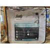 Image 1 : SEALY PRESTIGE KING SIZE WHITE DOWN FIL DUVET
