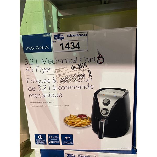 INSIGNIA 3.2L AIR FRYER