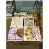 Image 2 : BOX OF ASSORTED KITCHEN ITEMS INCLUDING; CANAPE BREAD MOLDS, 7-PIECE CAKE & PIE DIVIDERS,