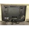 Image 2 : SONY 40"  LCD TV WITH REMOTE *REMOTE MISSING BATTERY COVER