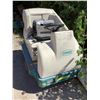 Image 2 : TENNANT 7200 INDUSTRIAL BATTERY POWERED CYLINDRICAL RIDER SCRUBBER (UNKNOWN WORKING CONDITION)