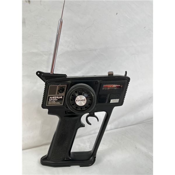Futaba Magnum Sport FP-T2PB Digital Proportional Radio Control System