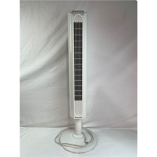 Honeywell Standing Fan