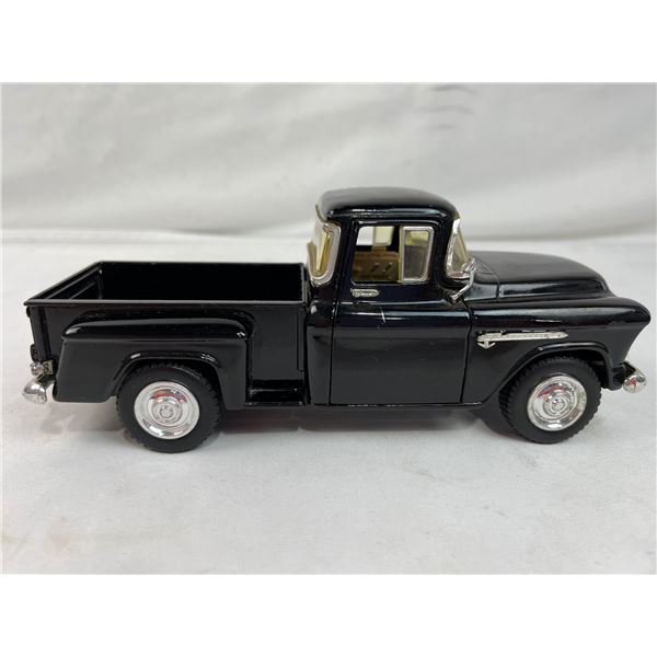 1955 Chevy Stepside - SS 7602 1:24 Scale